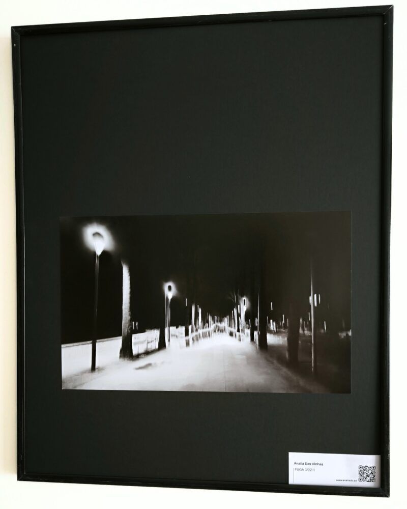 LA FUGA- Fotografía en FOTOMAIG 25 Analia Das Vinhas en Exposición Fotográfica FotoMaig25. Sitges